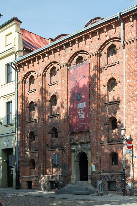 Projekt kamienicy - Toruń, Pałac Eskenów